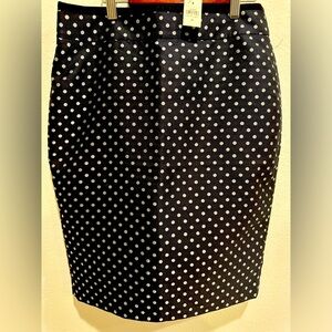 NWT Ann Taylor navy blue pencil skirt w silver dot size 6